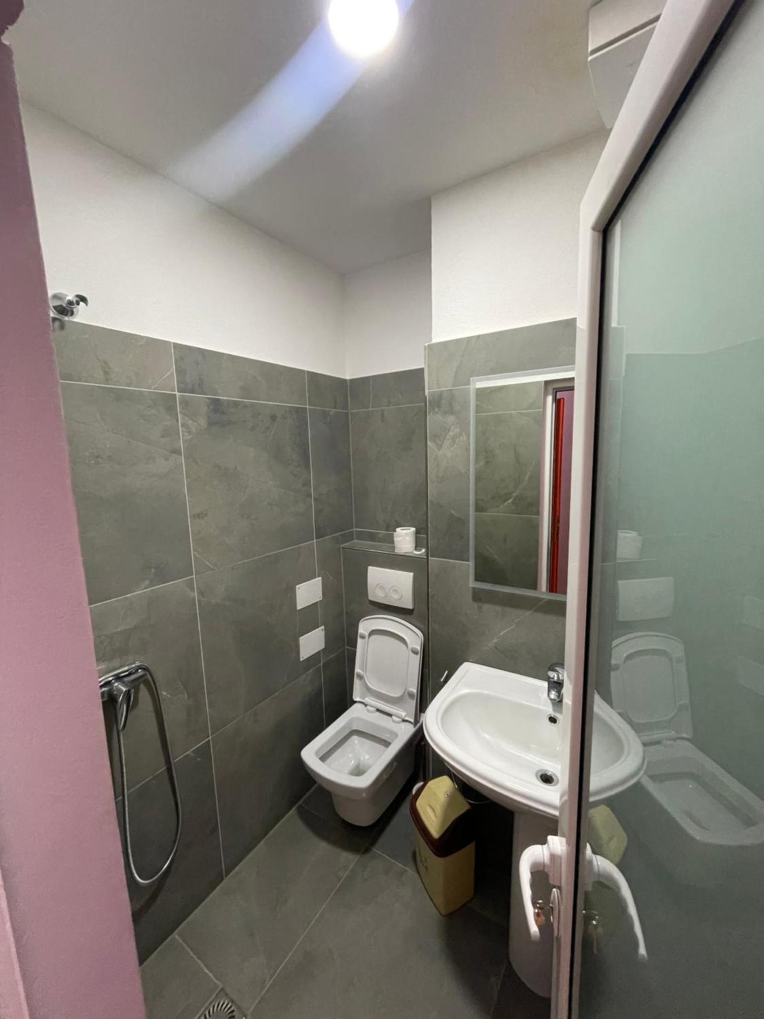 Lura Hotel Fushe-Lure Экстерьер фото