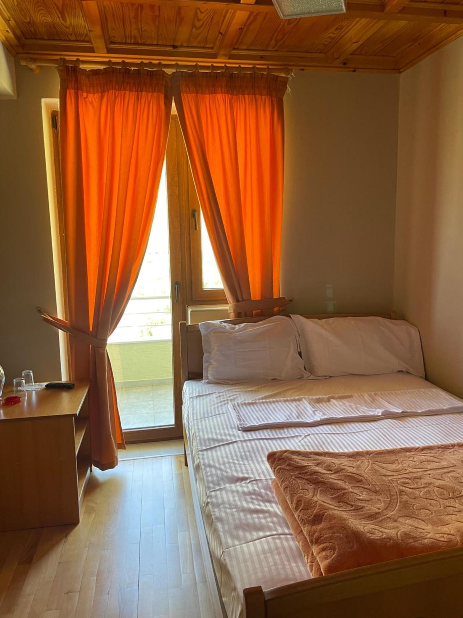 Lura Hotel Fushe-Lure Экстерьер фото