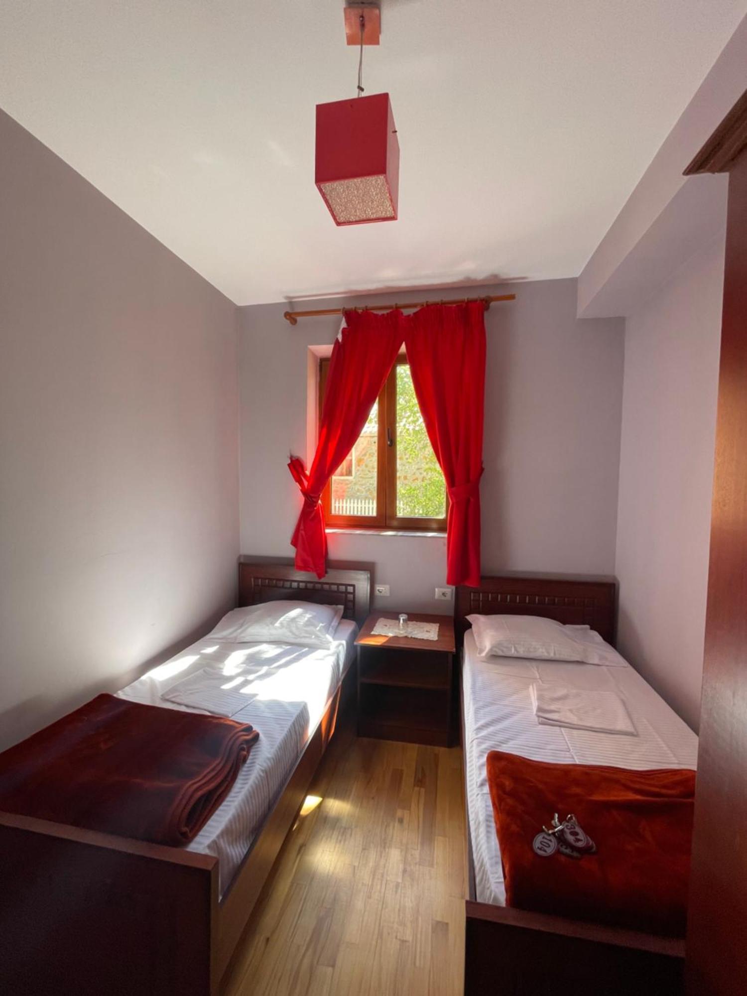 Lura Hotel Fushe-Lure Экстерьер фото