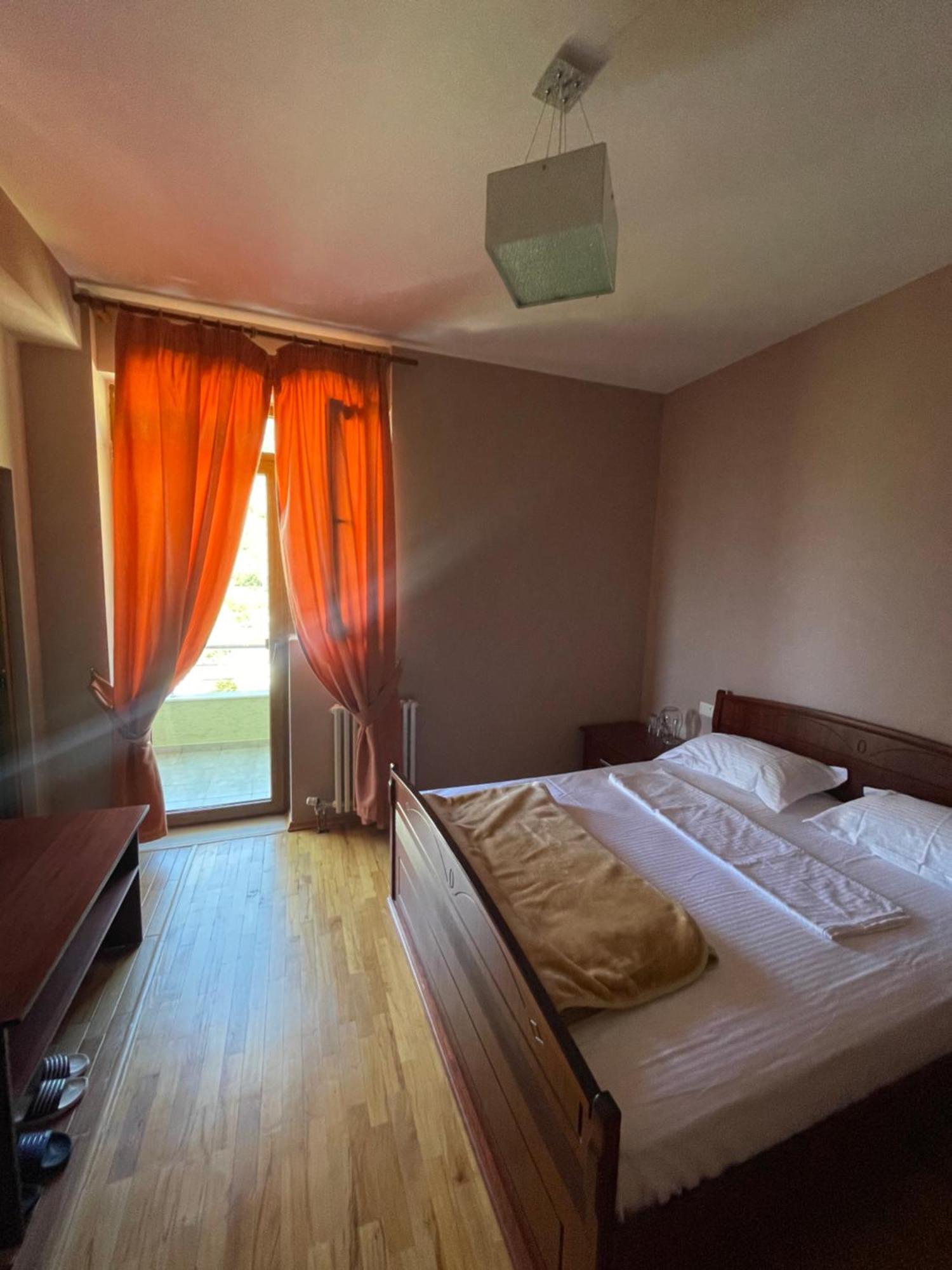 Lura Hotel Fushe-Lure Экстерьер фото
