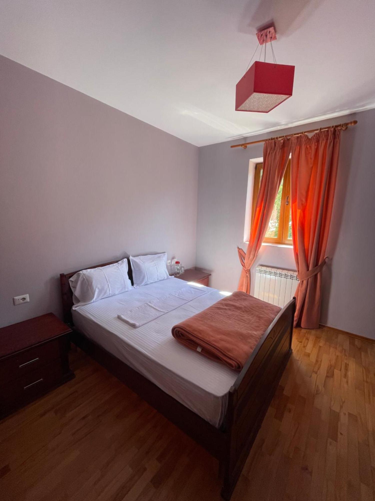 Lura Hotel Fushe-Lure Экстерьер фото