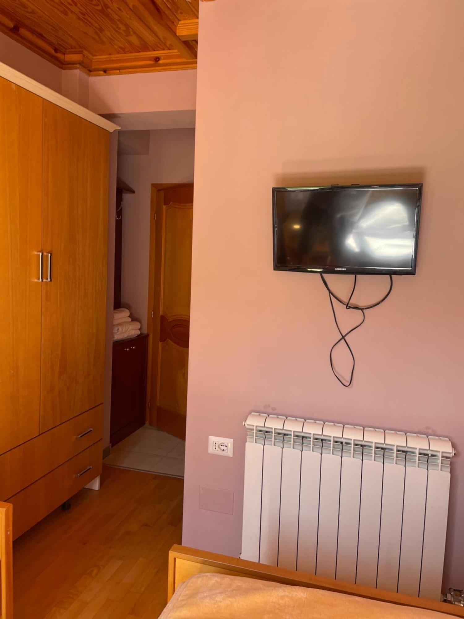 Lura Hotel Fushe-Lure Экстерьер фото