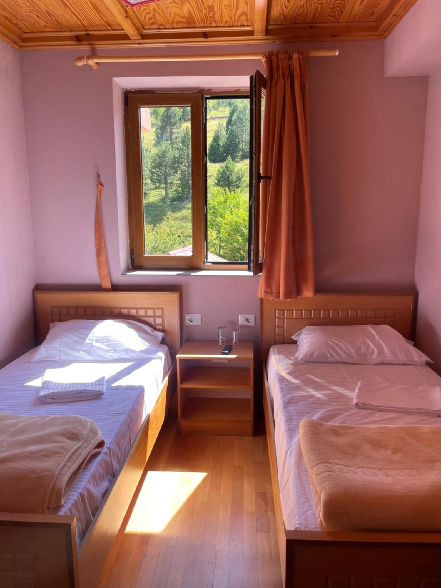 Lura Hotel Fushe-Lure Экстерьер фото