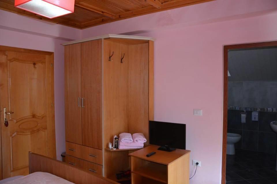 Lura Hotel Fushe-Lure Экстерьер фото